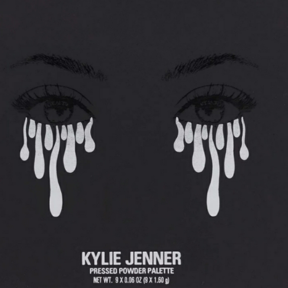 KYLIE JENNER PRESSED POWDER EYESHADOW PALETTE - Picture 2 of 4